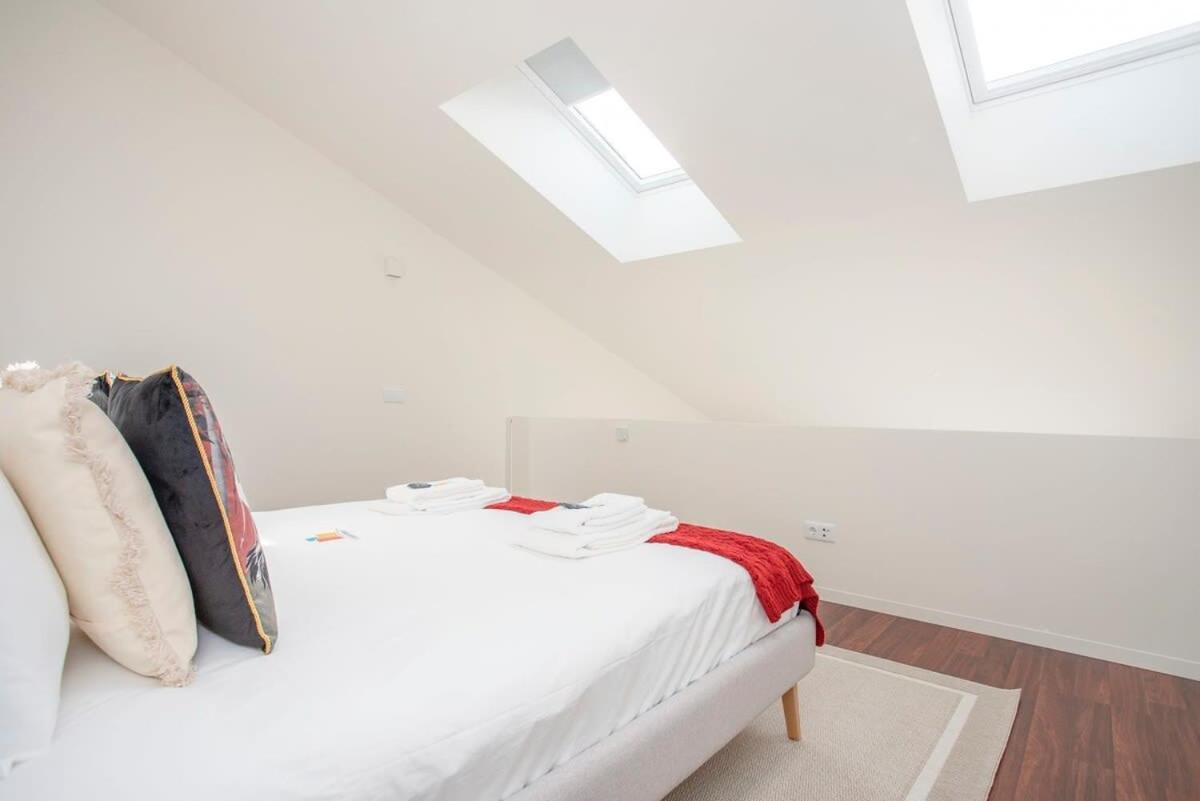Liiiving In Porto - Luxury Gallery Apartments Zewnętrze zdjęcie